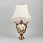 1287 1260 TABLE LAMP